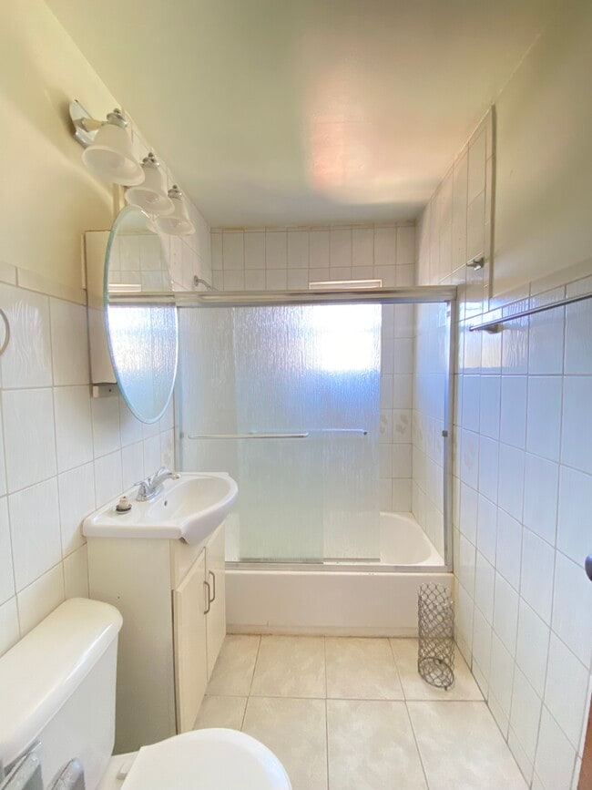 Photo - 12157 S Michigan Ave