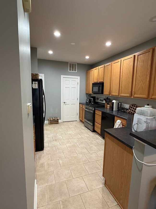 Photo - 378 Tower Dr Unit 378