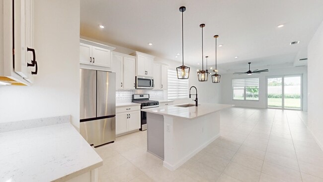 Photo - 10677 SW Gloriana St