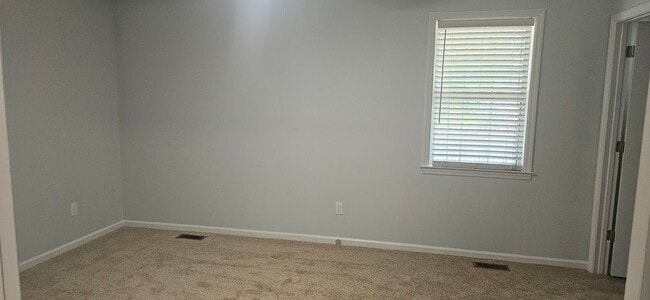 1075 Pleasantview Cir