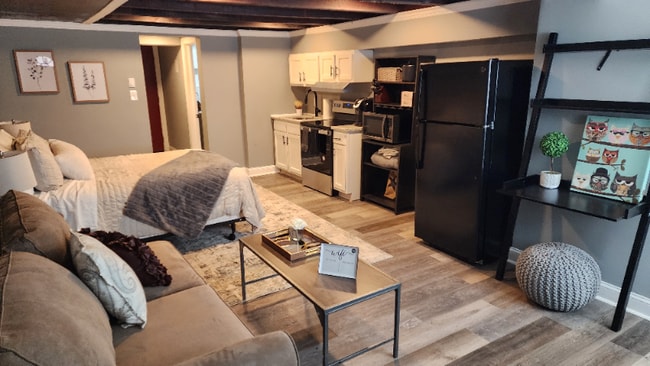 Photo - 3122 Presstman St