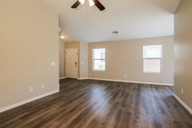 Photo - 23257 W Cocopah St