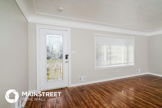 Photo - 4203 Quiet Way