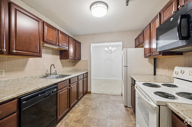 2BR, 2BA - 1,200SF - Kitchen