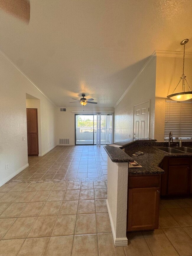Photo - 78650 Ave 42 Unit 1916