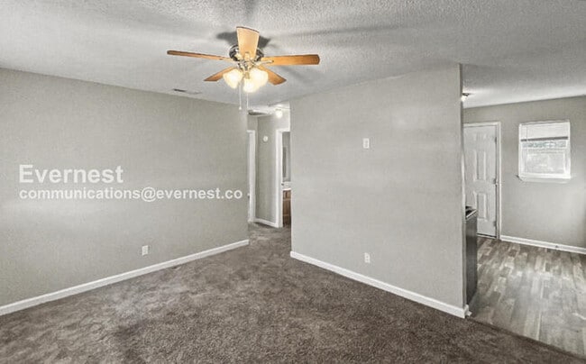 Photo - 1346 Vivian St SW Unit 1