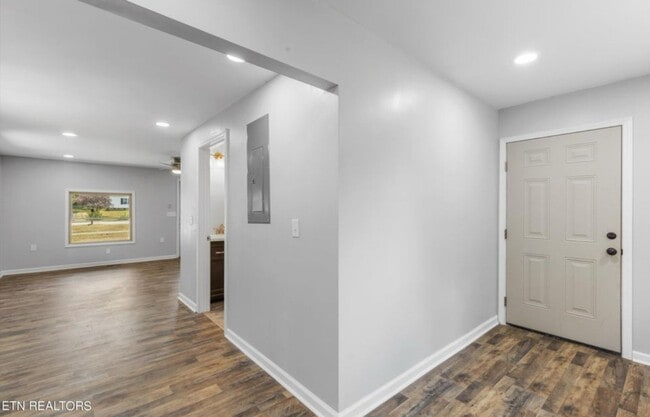 Photo - 401 N Kingston Ave