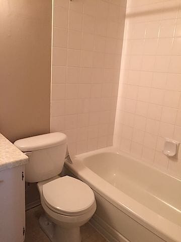 Photo - Cozy 1-Bedroom Apartment – Great Location & All Utilities Included Unité 302