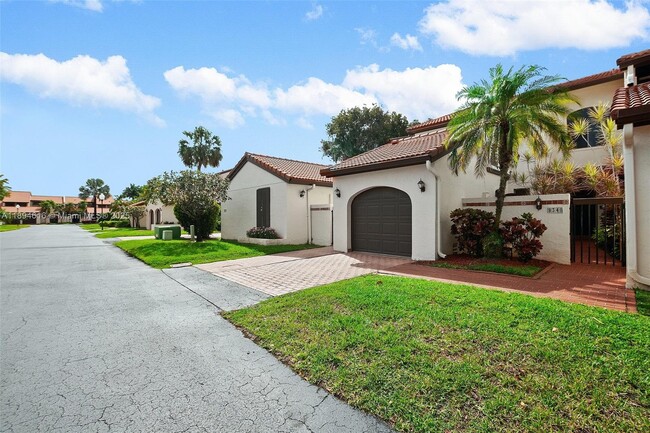 Photo - 9340 NW 48th Doral Terrace