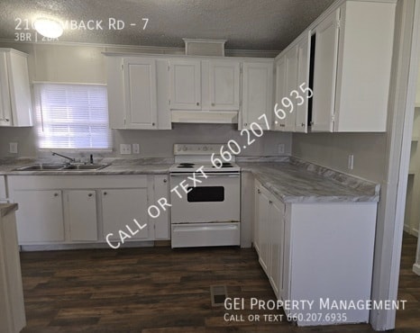 Photo - 210 Jamback Rd House