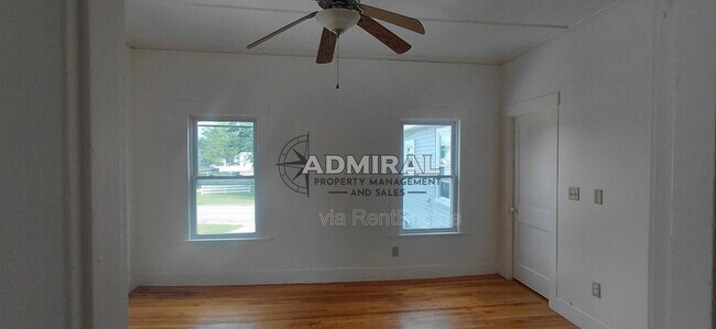 Photo - 21 Knight St Unit 4