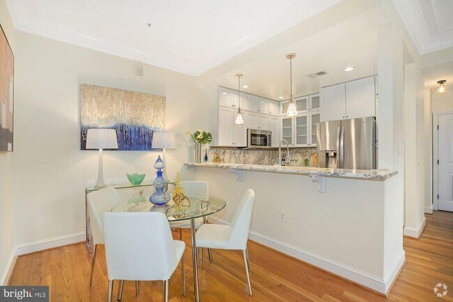 Building Photo - 1323 Clifton St NW Unit 11 Rental