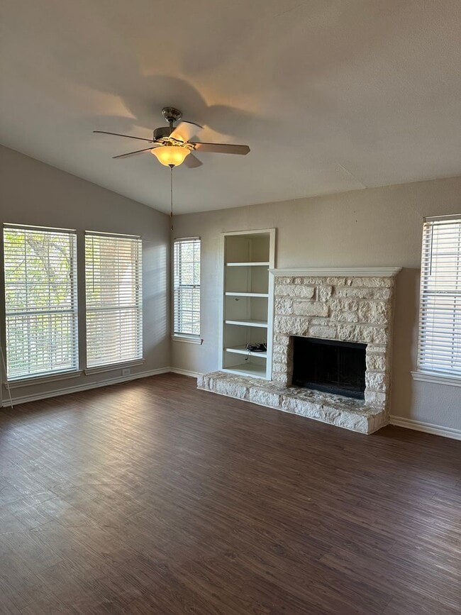 Pointe 360 - 2 Bedroom 2 Bathroom w/ a Pri... - Pointe 360 - 2 Bedroom 2 Bathroom w/ a Pri...