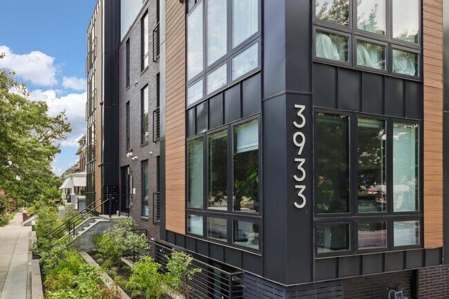 Photo - 3933 14th St NW Unit # 2