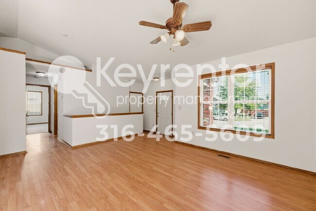 Photo - 827 S Sunset Cir