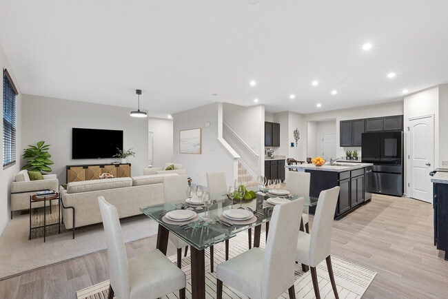 Building Photo - 1375 Theodore Dr