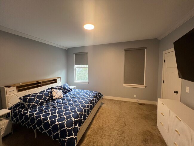 Photo - 528 Stevenson St