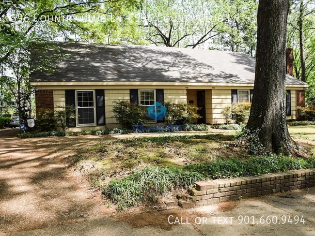 Building Photo - 596 Country Club Ln