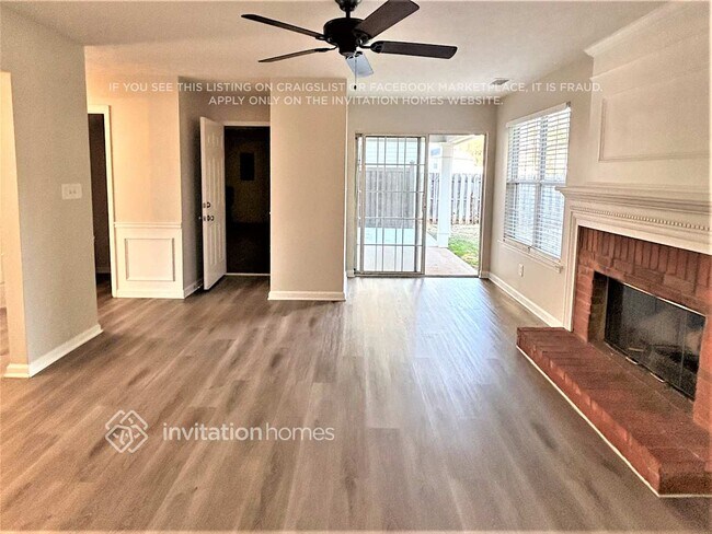 Photo - 4252 Brighton Way NW