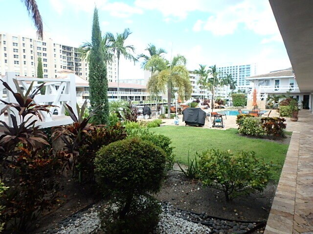 Photo - 2857 NE 32nd St Unit #8