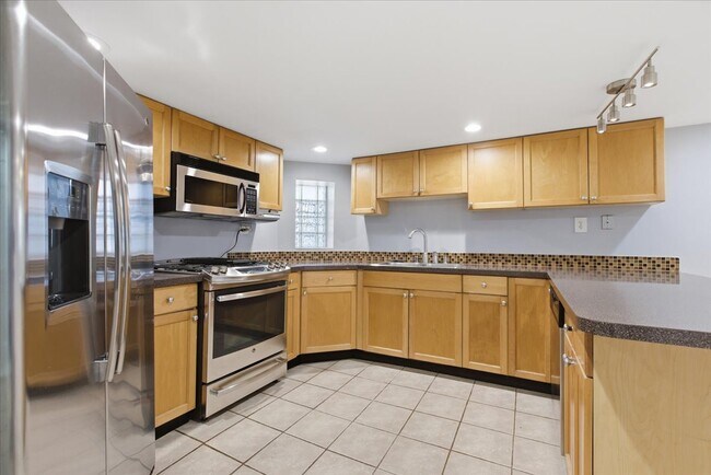 Photo - 2117 N Humboldt Blvd Unit G