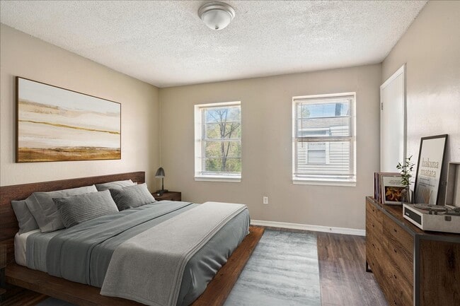 Shelby Pointe Townhomes
