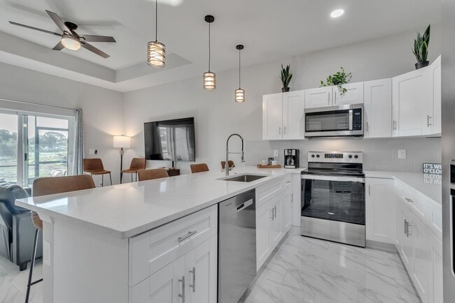 Photo - 2201 Kenneth Ave S