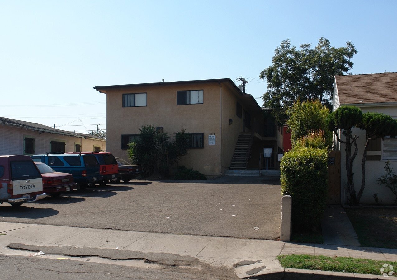 Photo - 4078 47th St