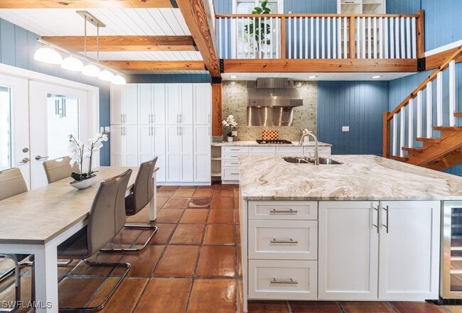 Photo - 374 14th Ave S