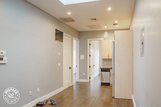 Photo - 54-38 Arnold Ave Unit 3M