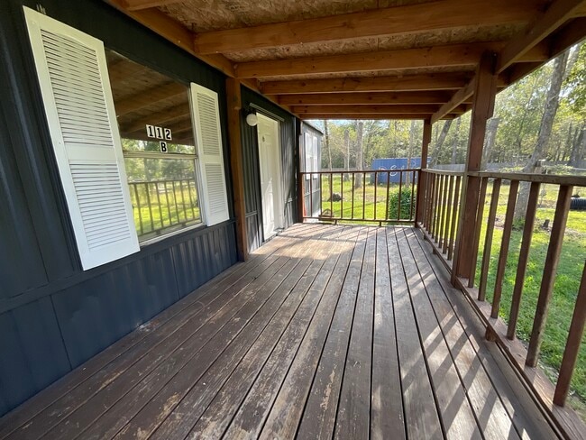 Photo - 112 County Road 3563