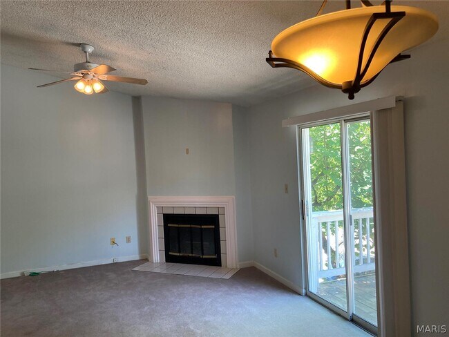 Photo - 1690 E Swan Cir
