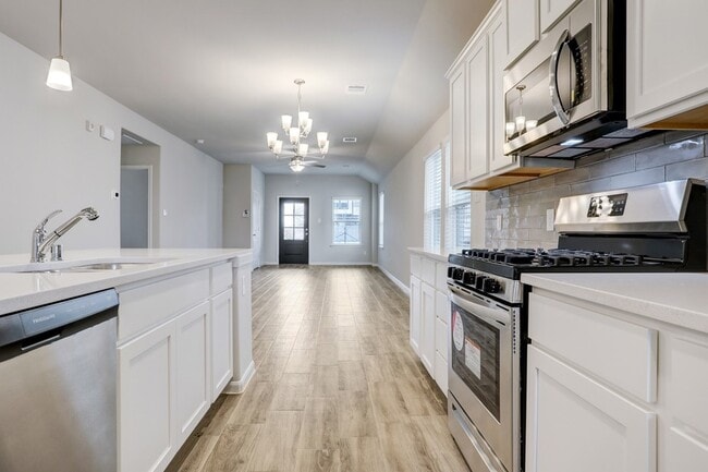 Photo - 6823 Escondido Dr