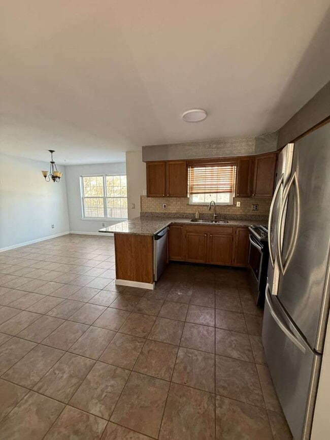 Photo - 1 Sunnydale Ct