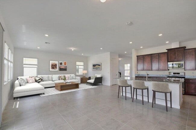 Photo - 1048 Sterling Pine Pl