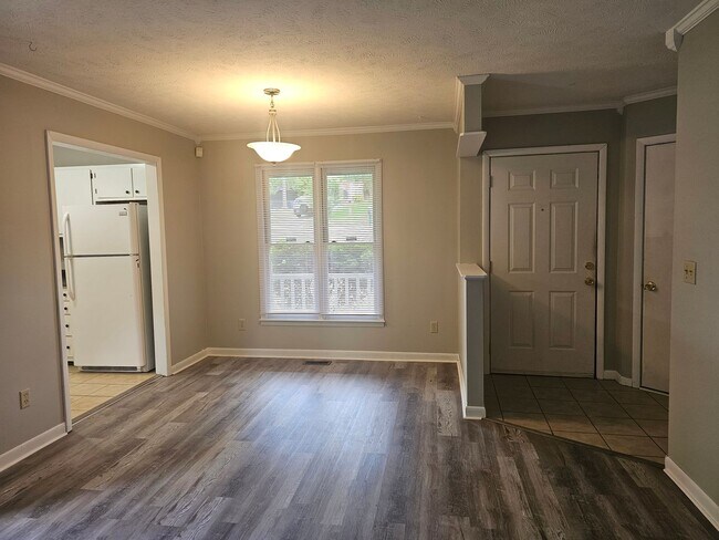 7360 Van Grayson Loop