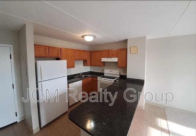 Building Photo - 80 Sagamore St Unit 103 / 2nd Floor Elevator Rental