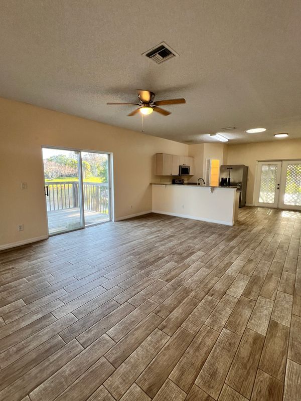 Photo - 957 Bimini Ave