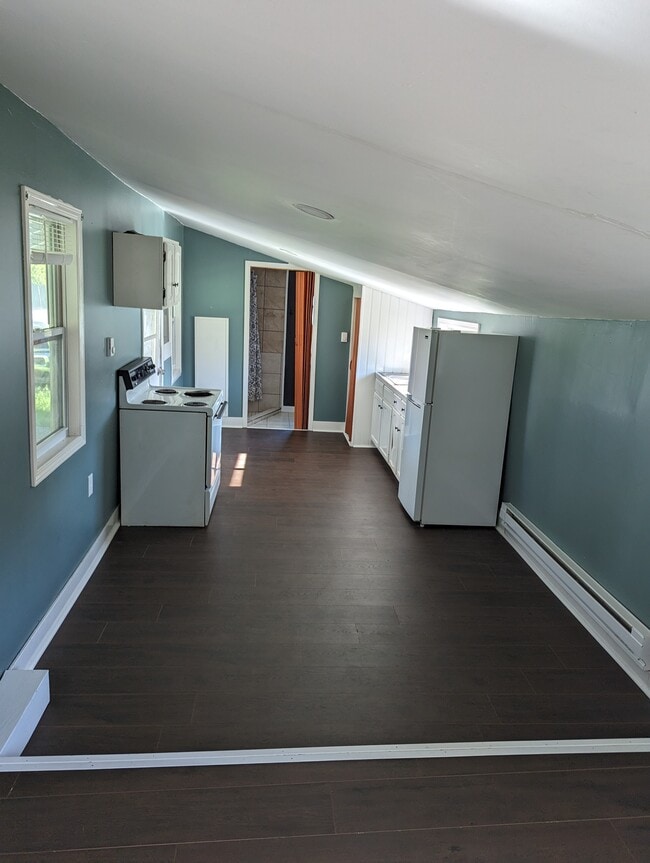 Photo - 1033 Myers Ave