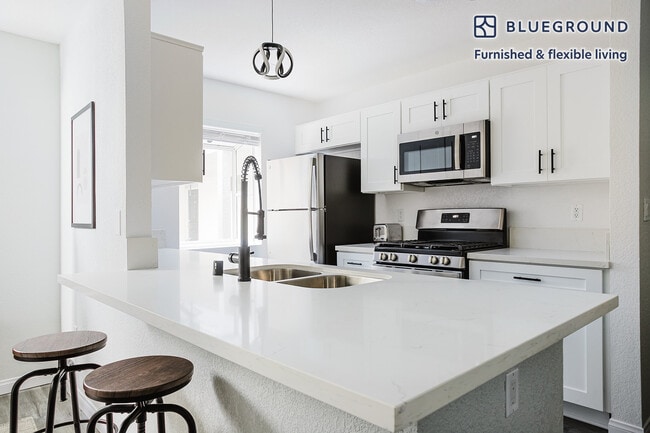 Photo - 1945 Glendon Ave Unit FL1-ID1279