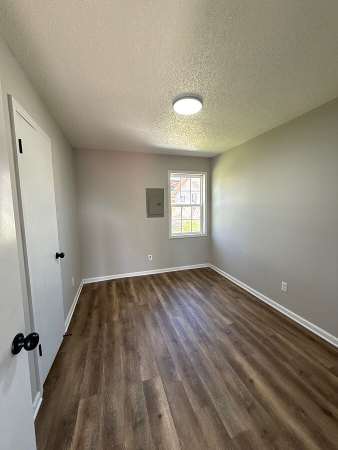 Photo - 127 E Jefferson St