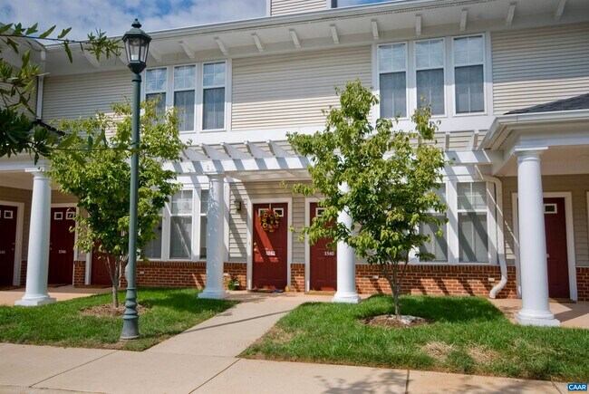 Building Photo - 1127 Tupelo Terrace