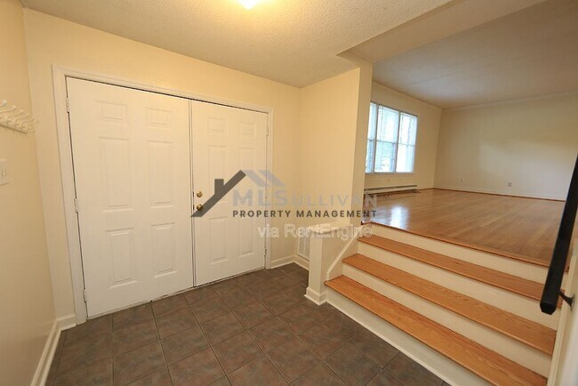 Photo - 304 Cheryl Ave