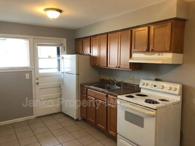 Building Photo - 10720 S Ridgeland Ave Unit 19