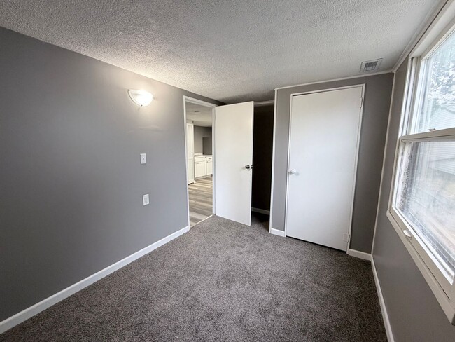 Photo - Newly renovated 3 bedroom house