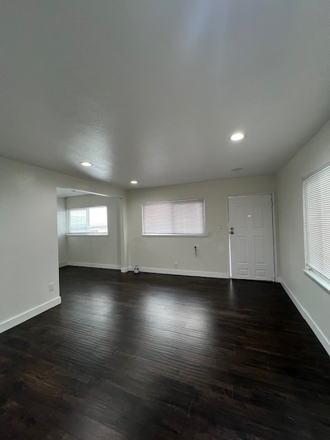 Sala de estar - 16852 Ehle St