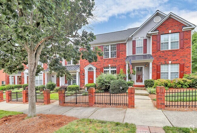 Building Photo - 17743 Delmas Dr Rental
