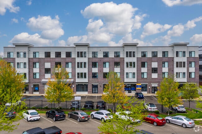 Building Photo - Lofts on Louis