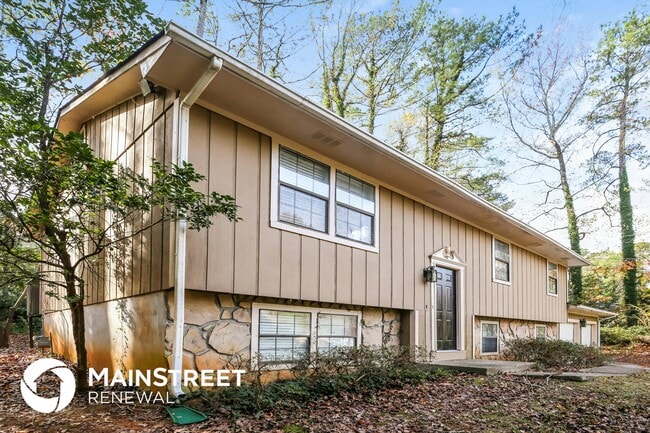 Photo - 4863 Invermere Trail