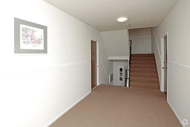 Chesterfield Manor